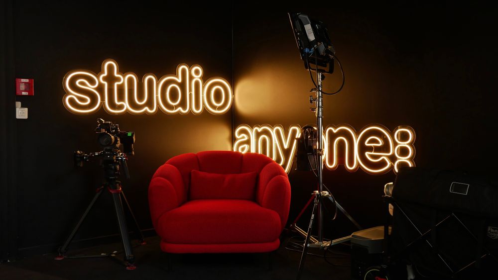 Anyone - Visite du studio